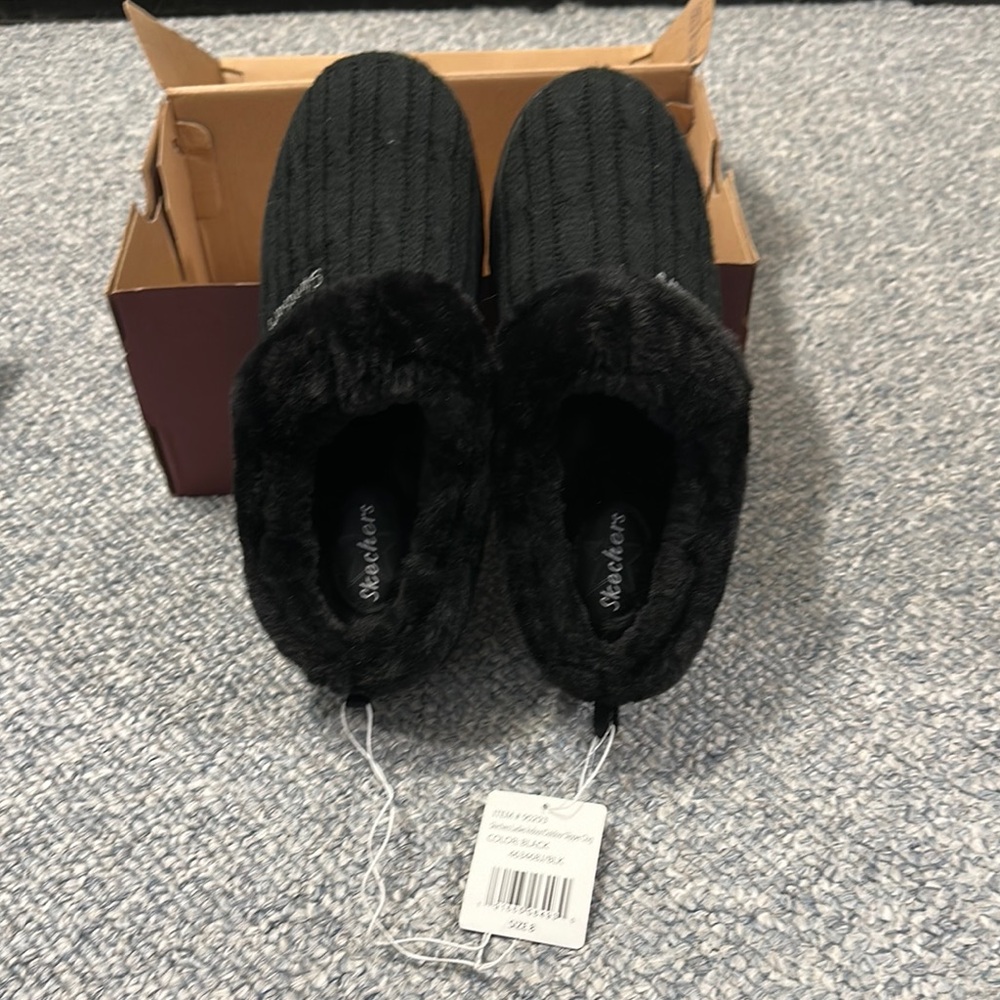 Skechers Black Plush Slippers